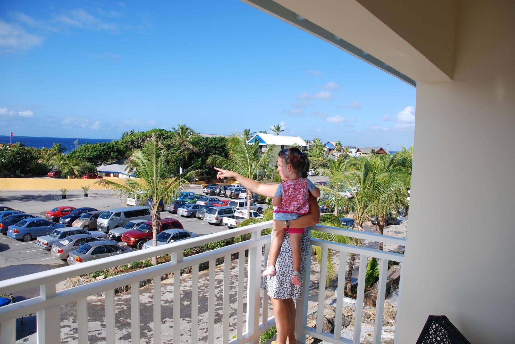 Dolphin Suites & Wellness Curacao Βίλλεμσταντ Εξωτερικό φωτογραφία